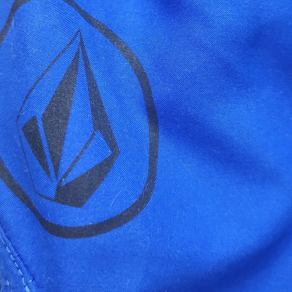 Volcom Women's Blue Shorts Sz Small - Picture 4 of 8